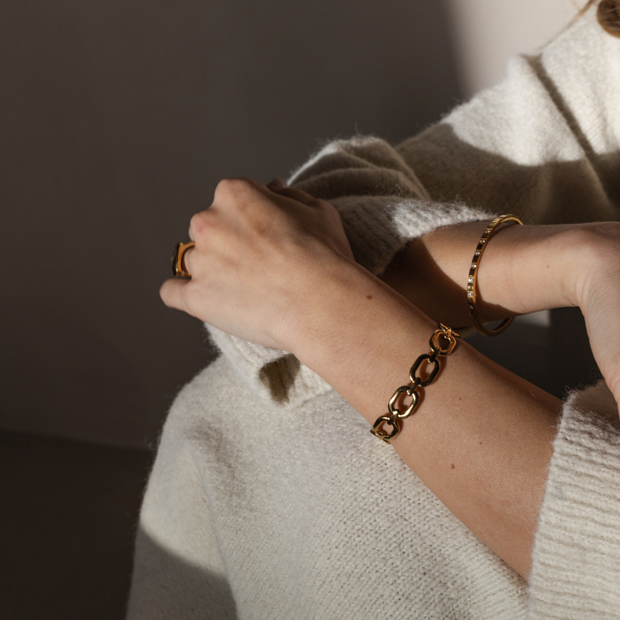 Chain bangle bracelet
