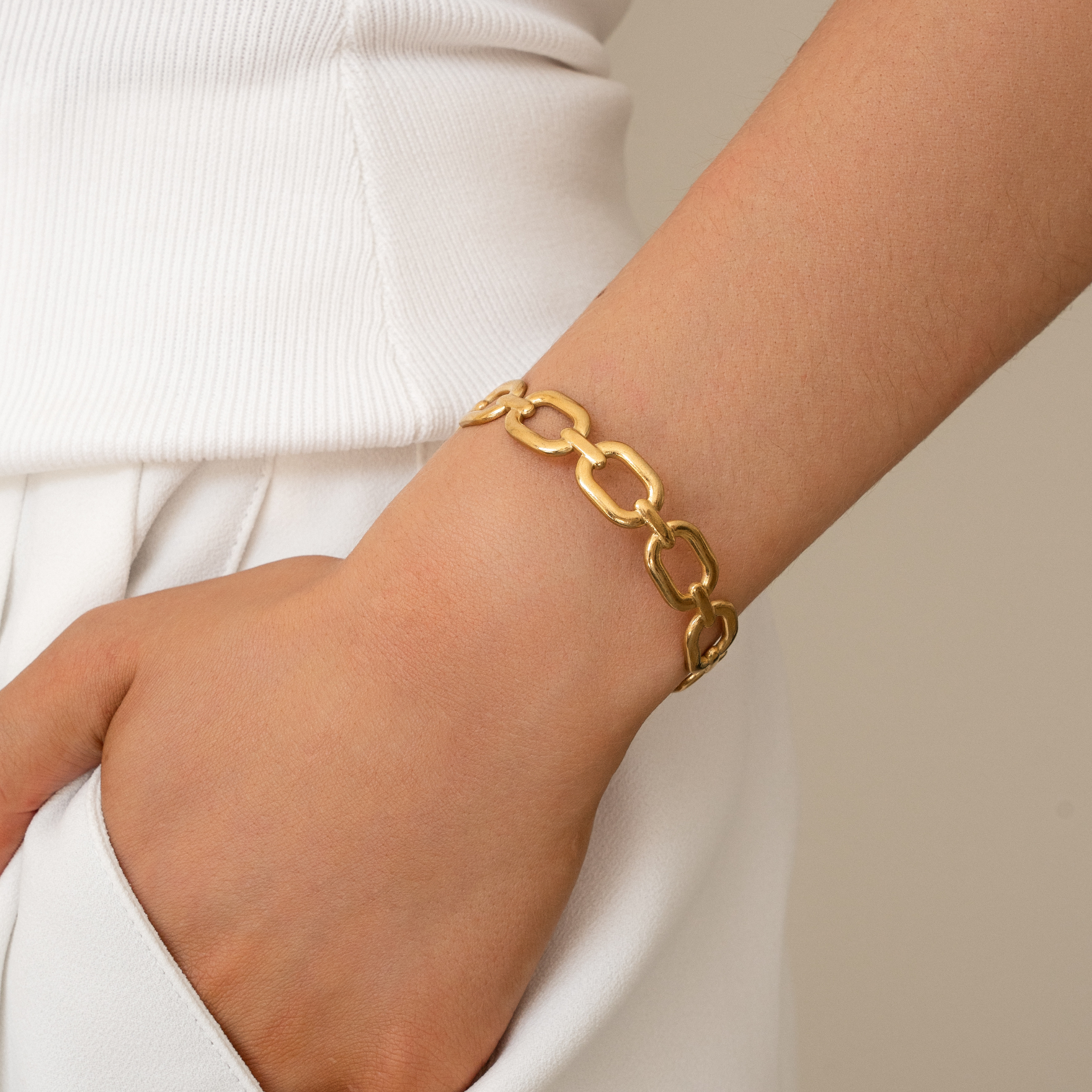 Chain bangle bracelet