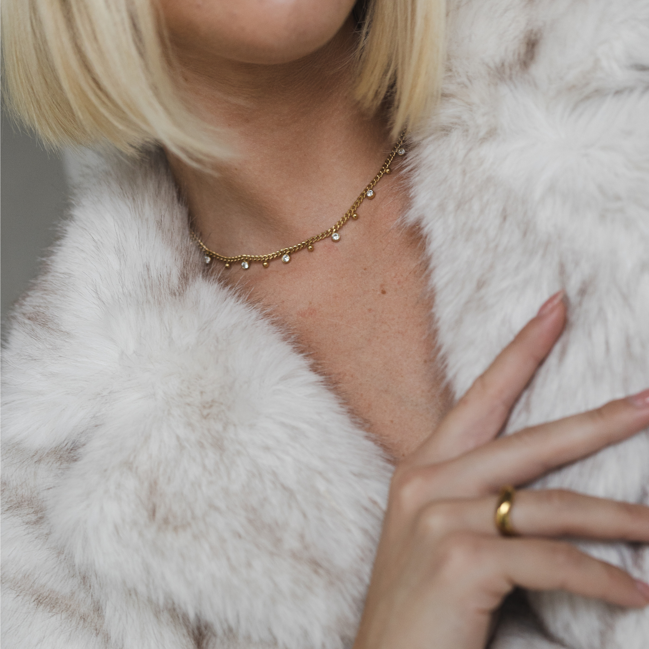 Radiant Drops ketting Edorement zirkonia steentjes 14k goud verguld waterproof