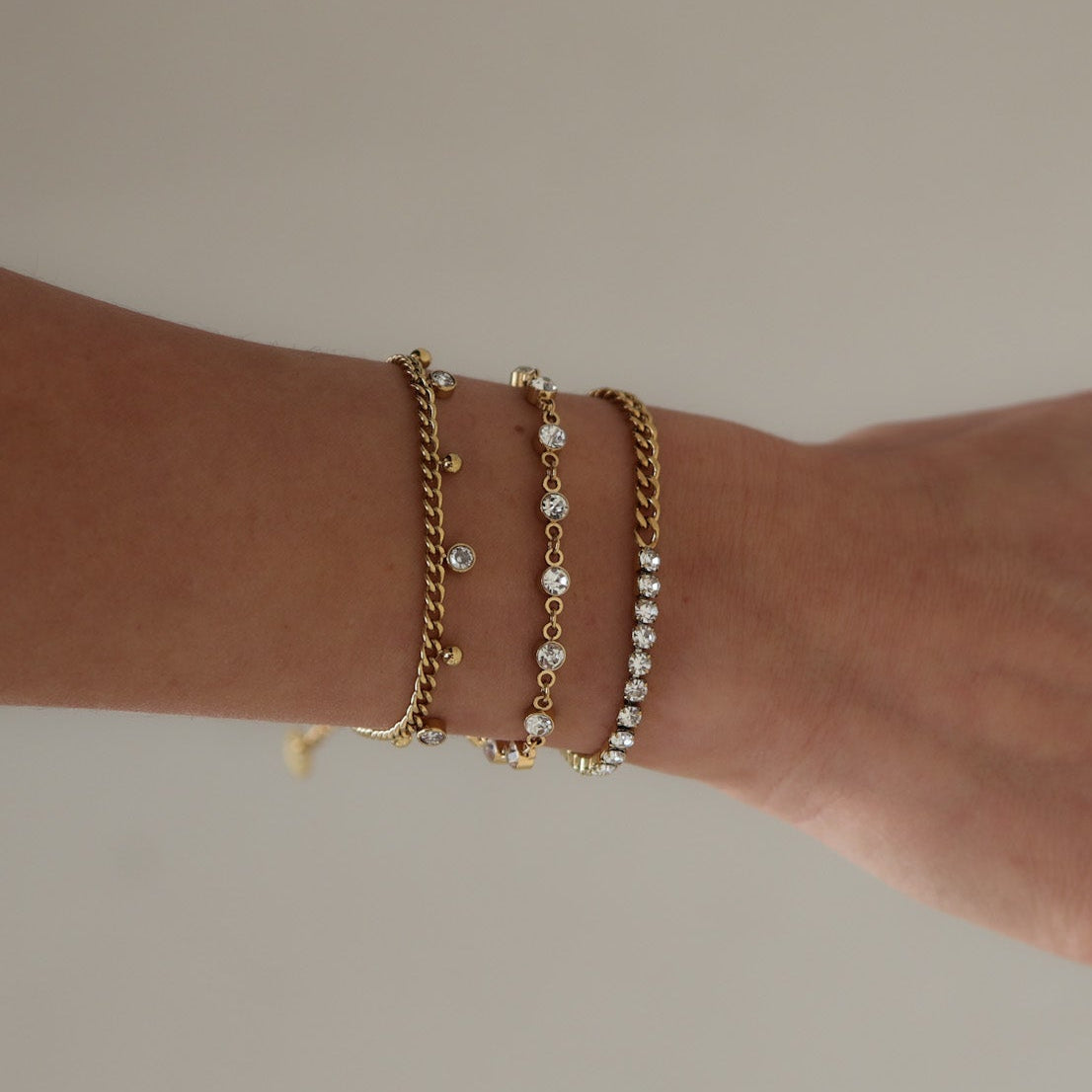 Schakel armbanden Edorement met zirkonia stenen