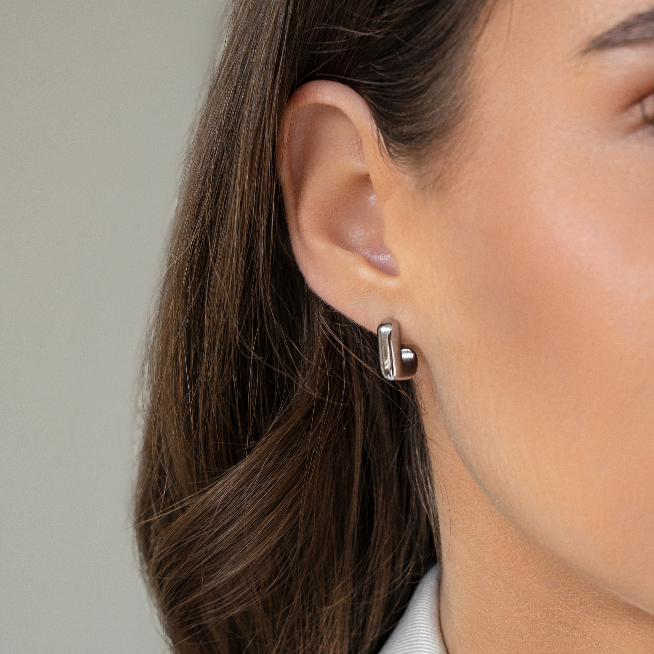 Elegant square earrings