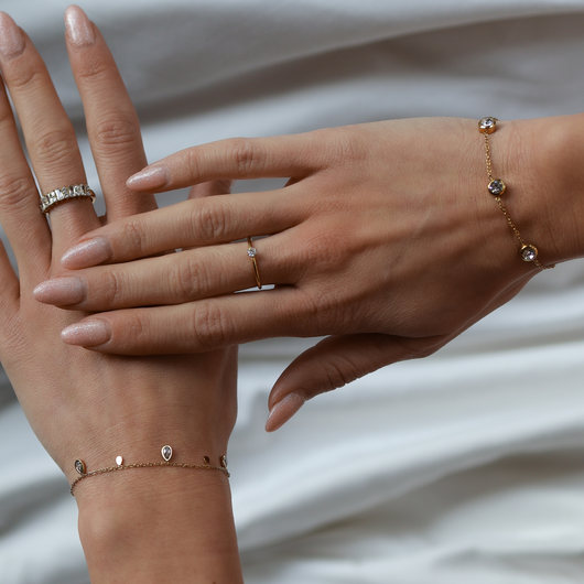 Minimal Zirkonia Drops Bracelet
