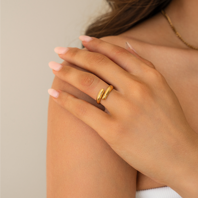 Harlow Ring